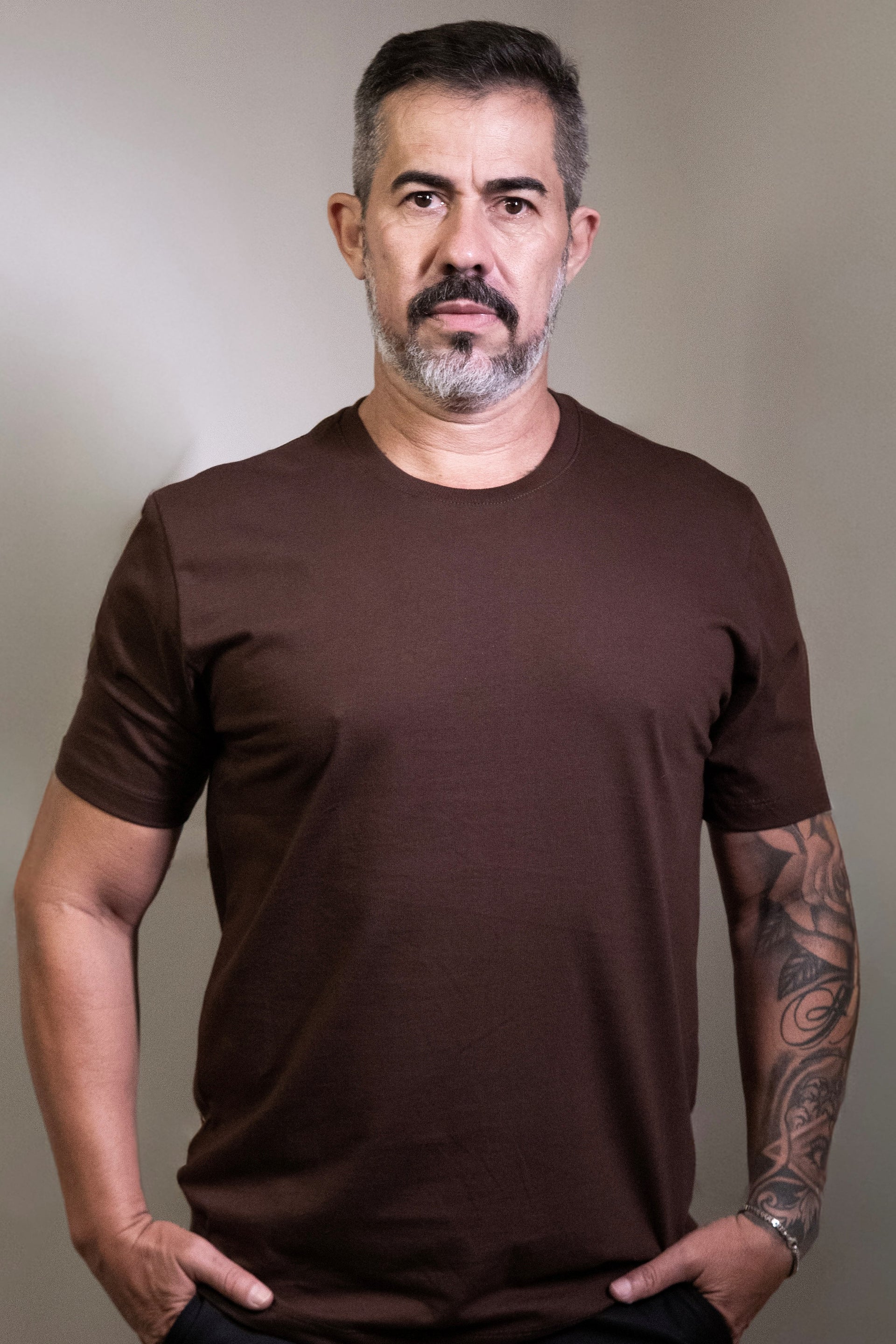 CAMISETA STRONG RAFF BROWN