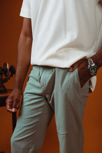 CALÇA COM ELASTICO NO COS COR VERDE