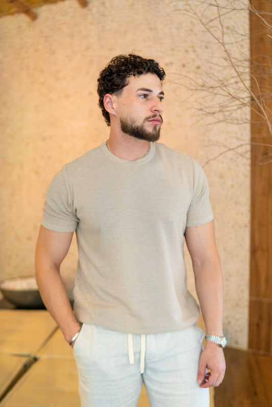 T-SHIRT TEXTURIZADA COR BEGE