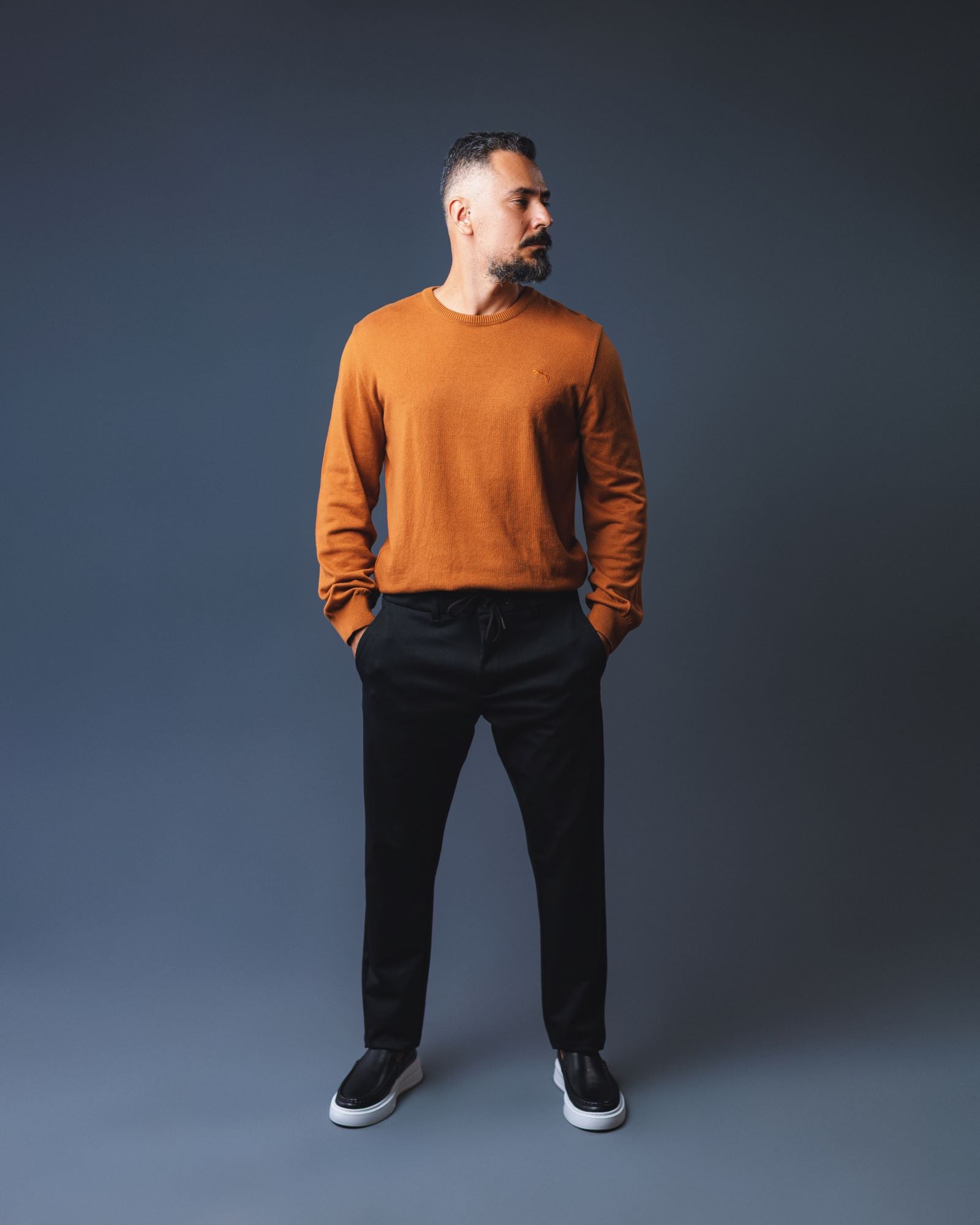 2993 - Trico Sueter Sport Liso Slim