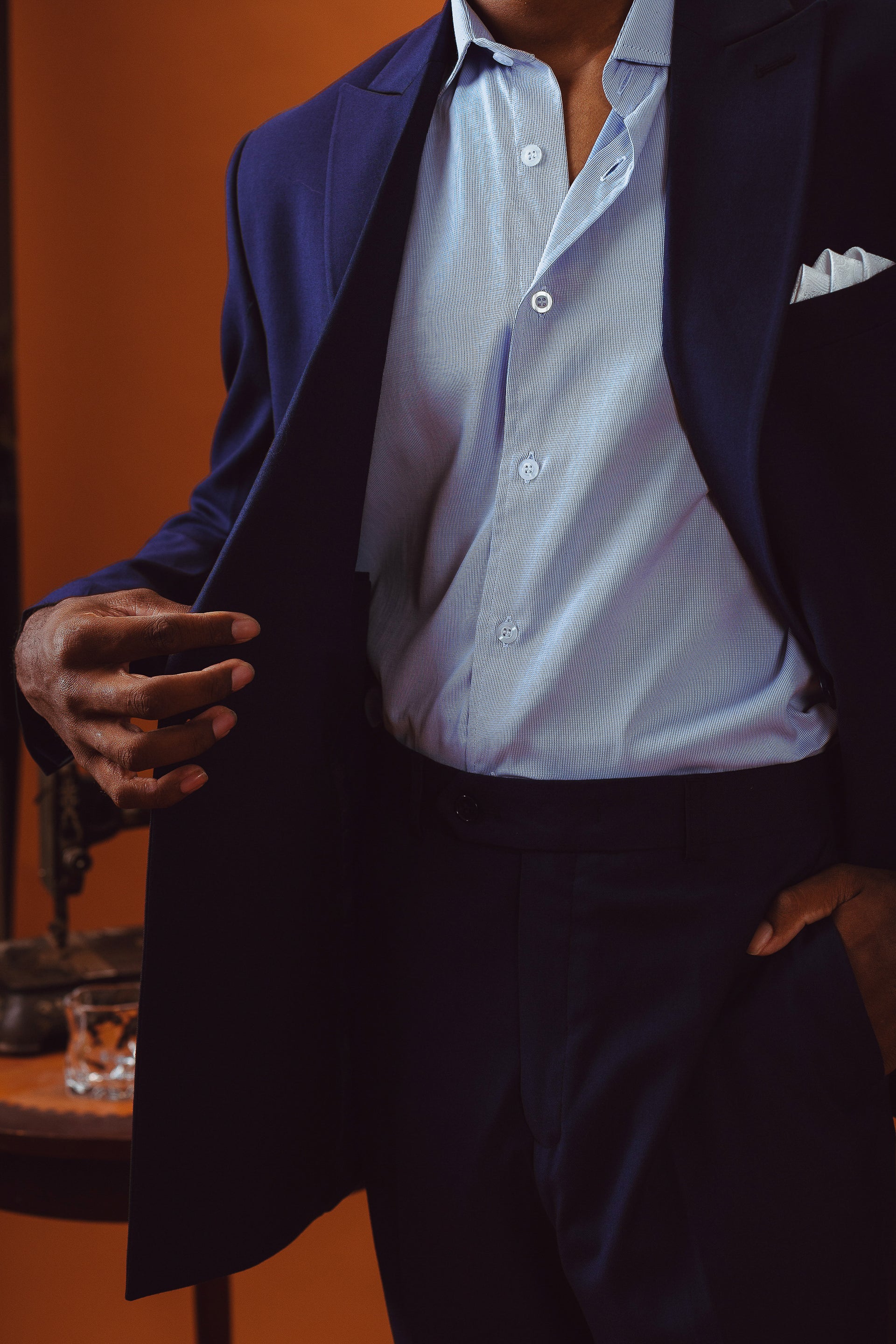 COSTUME - PALETO MASC. SLIM GOLA BICO TRANSPASSADO/CALÇA MASCULINO SLIM PERNA AJUSTADO COR MARINHO