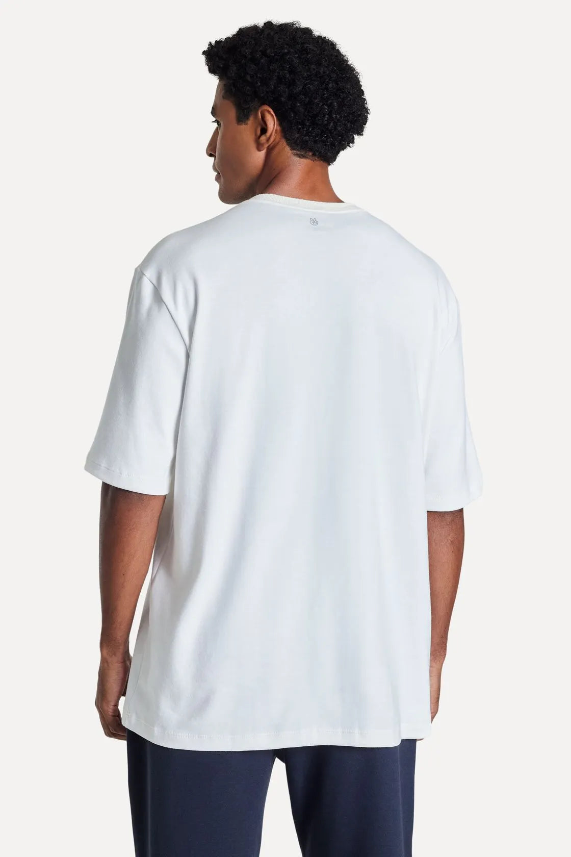 CAMISETA OVERSIZED RESERVA SIMPLES