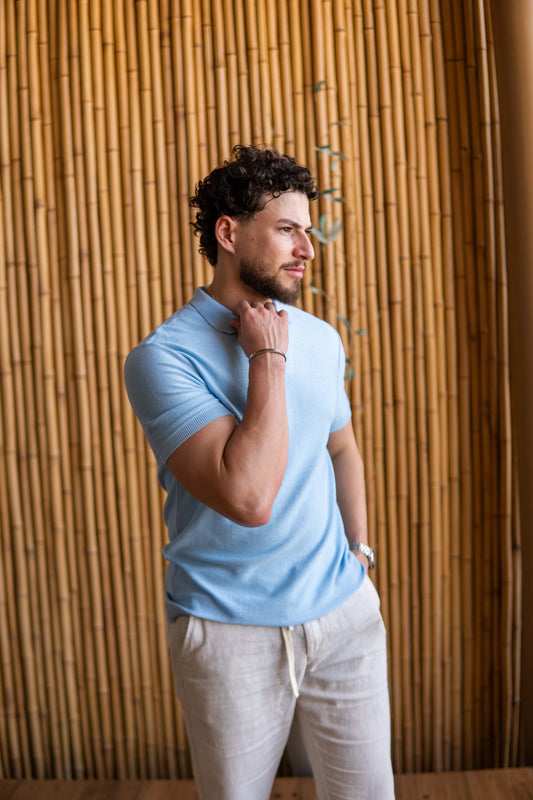 POLO TRICOT DECOTE V AZUL CLARO